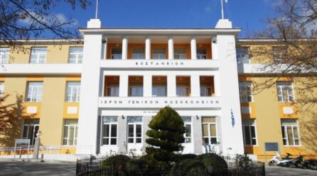 Σοβαρό εργατικό ατύχημα στη Λαφιώνα: 55χρονος καταπλακώθηκε από χωματουργικό μηχάνημα